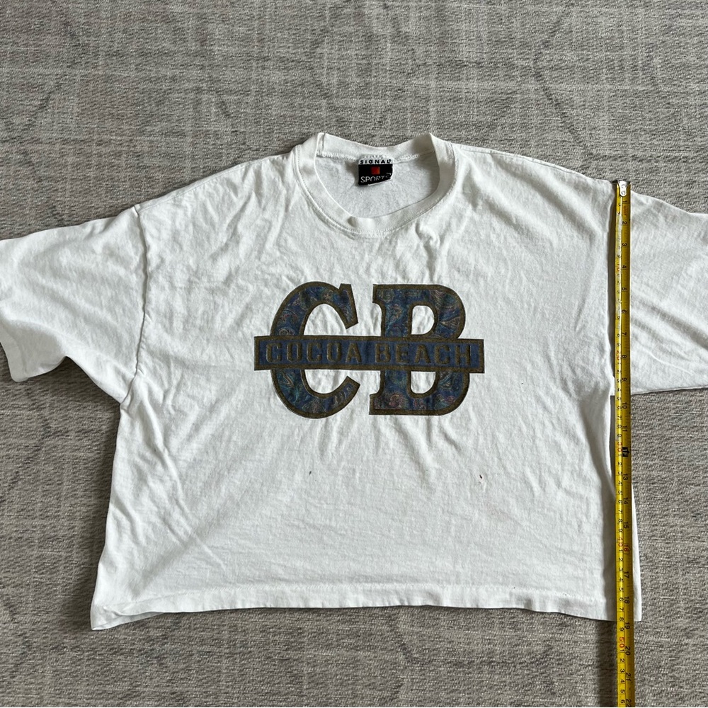 Vintage 1990s Cocoa Beach Florida Women’s White Graphic Crop Top Tee Shirt - Picture 8 of 10